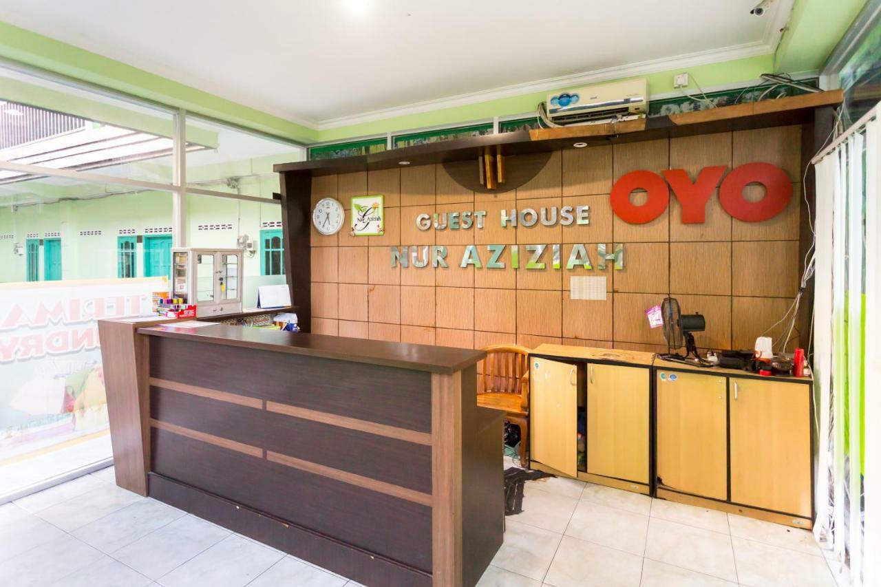 Super Oyo 754 Nur Aziziah Guest House Syariah Баликпапан Экстерьер фото