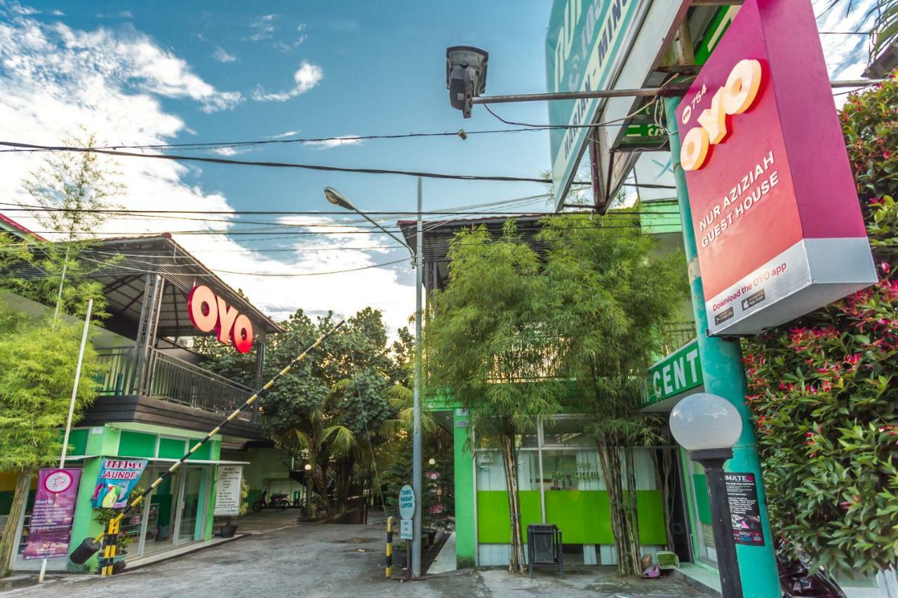 Super Oyo 754 Nur Aziziah Guest House Syariah Баликпапан Экстерьер фото